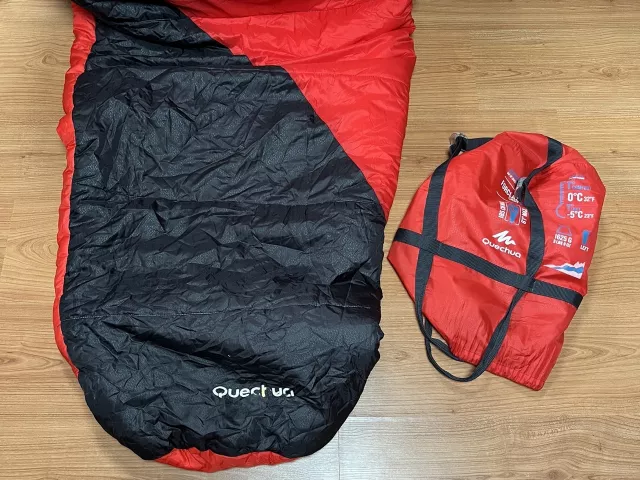 Sac de couchage Bikepacking Trekking Forclaz Forclaz Light 0 C sac de couchage rouge d occasion